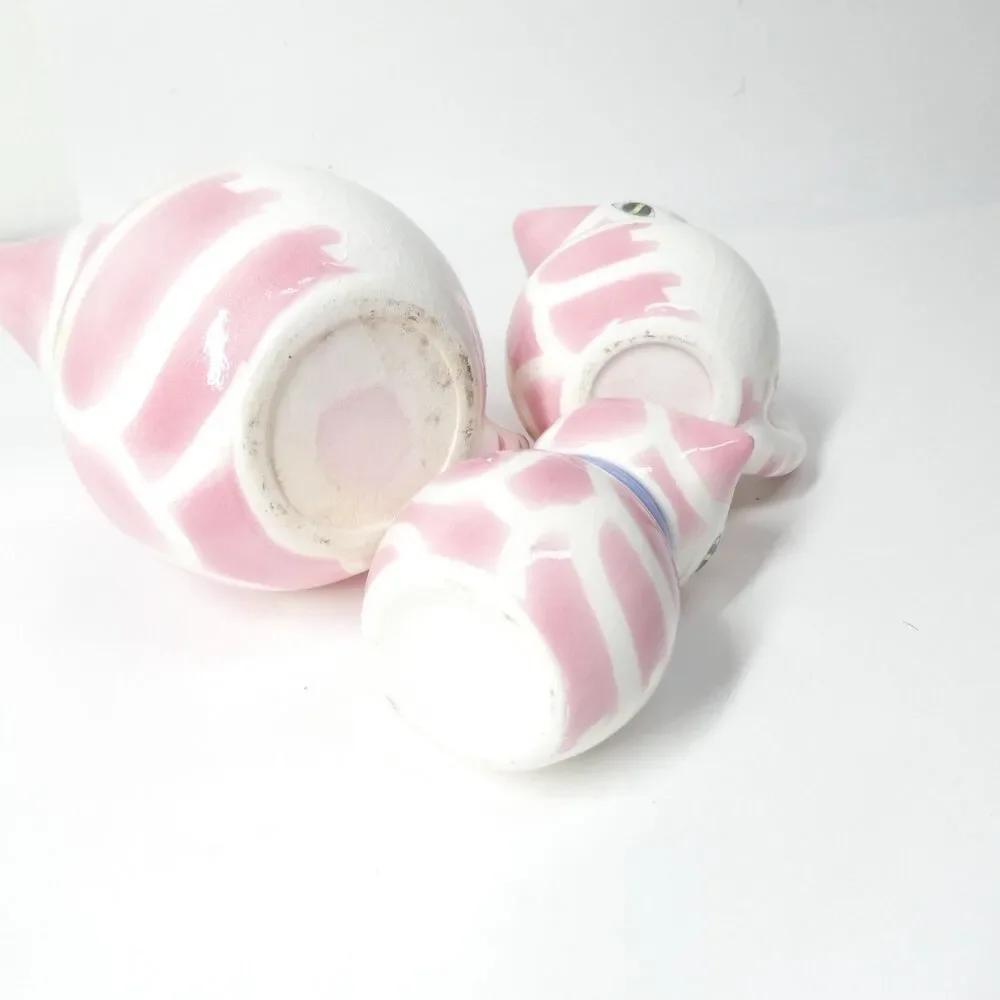 Lipper & Mann Pink White Cat Pitcher Creamers Set of 3 Vintage MCM